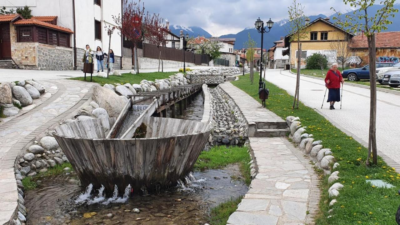 Next To Gondola. Cosy & Elegant 2 Bedroom Apartment In Neon Complex Bansko Extérieur photo