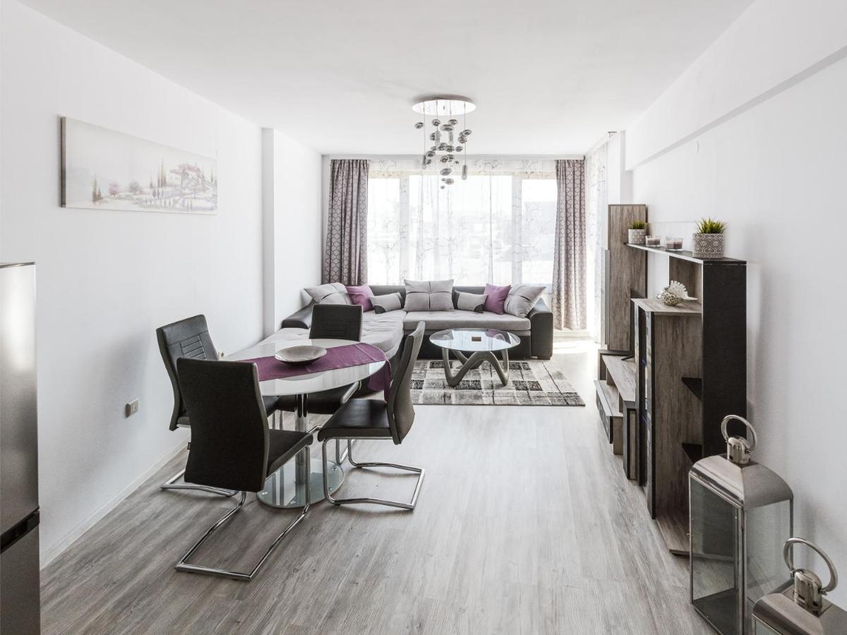 Next To Gondola. Cosy & Elegant 2 Bedroom Apartment In Neon Complex Bansko Extérieur photo